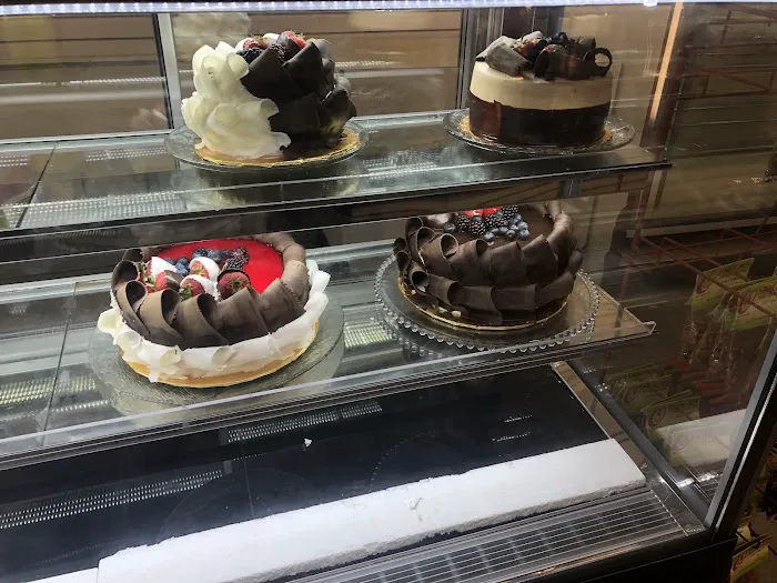 La ilusion Bakery Picture 7