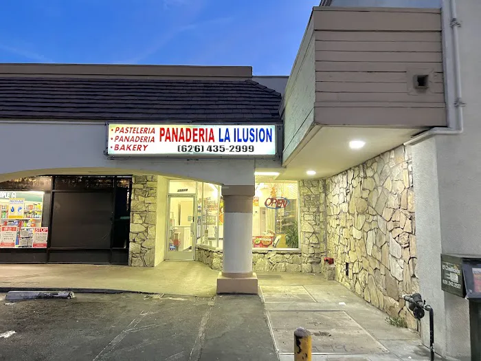 La ilusion Bakery Picture 3