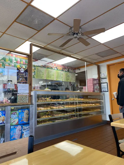 JJS Donuts Picture 4