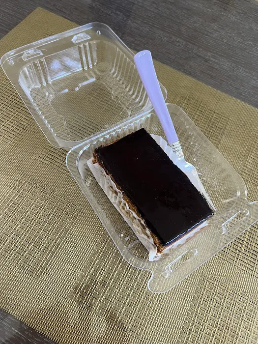 LB Cake Stop Picture 10