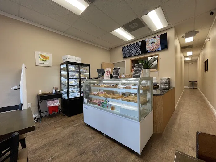 BAGELOO Bagel & Coffee Shop Picture 4