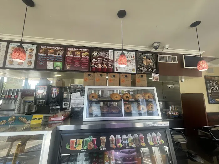 Winchell's Donut House Picture 2