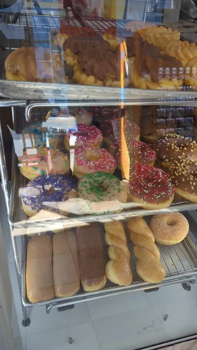 Dolly's Donuts & Cookies Too Picture 5