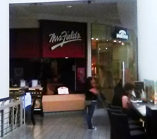 Mrs. Fields Picture 9