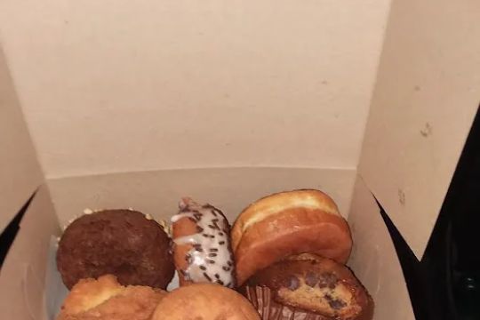 Savy Donuts & Smoothie