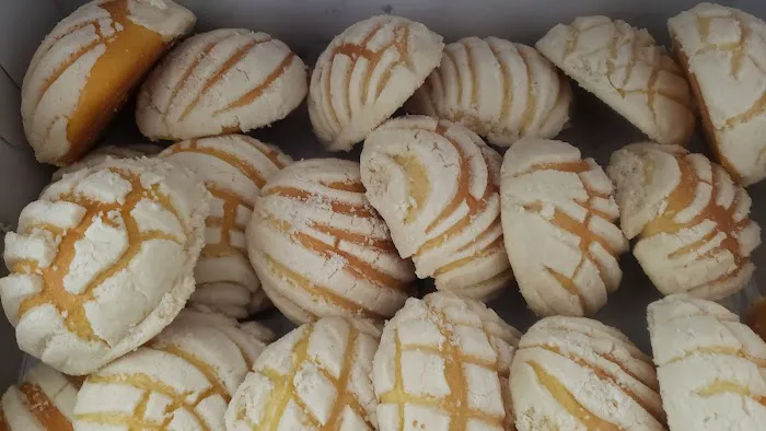 Eliana's Bakery Picture 4