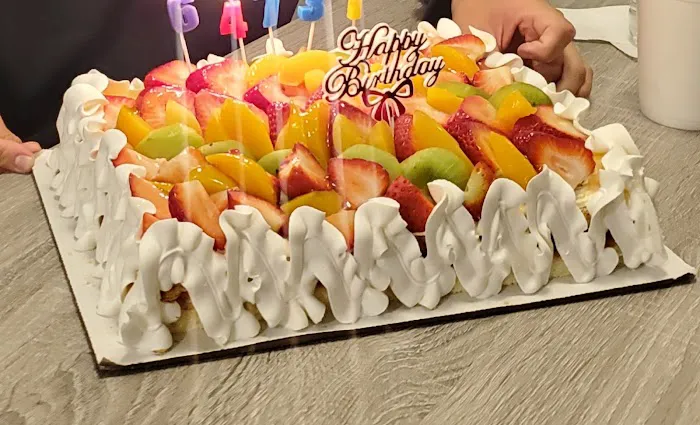 Pacific Bakery Picture 9