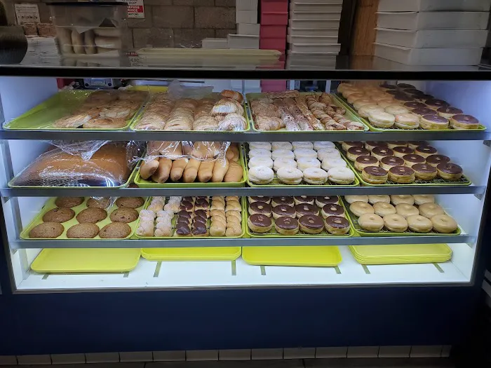 Christy's Donuts Picture 3