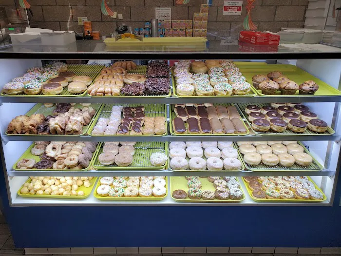 Christy's Donuts Picture 5