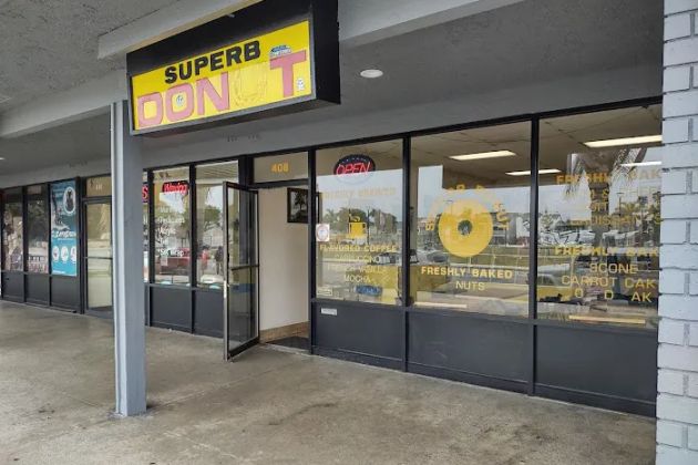 Superb Donuts