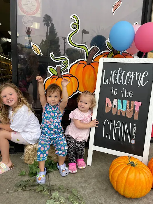 The Donut Chain Picture 1