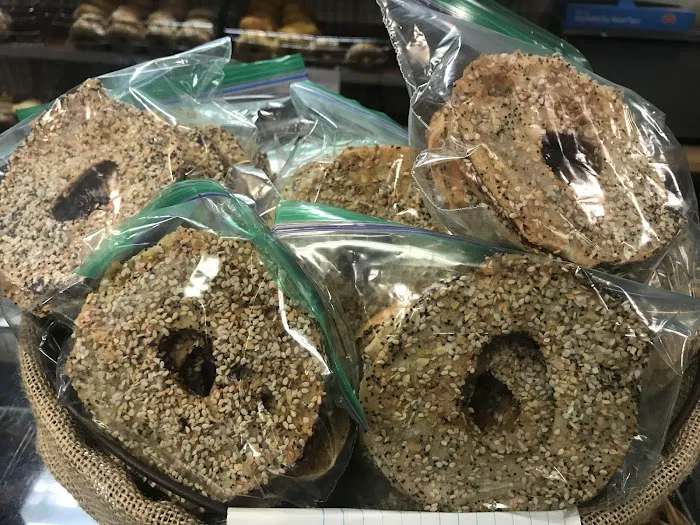 Danny’s Bayshore Bagels Picture 4