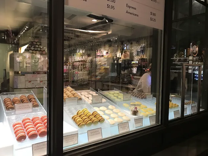 Napoleon's Macarons Picture 5