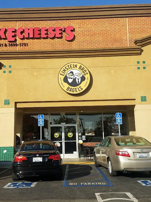 Einstein Bros. Bagels Picture 9