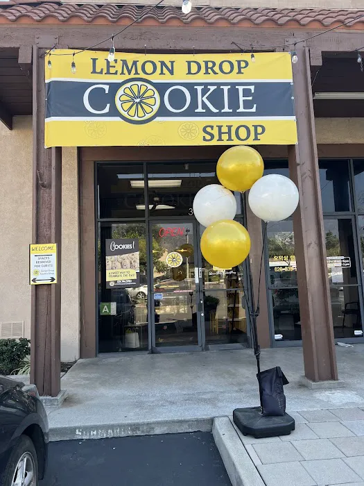 Lemon Drop Cookie Shop Picture 10