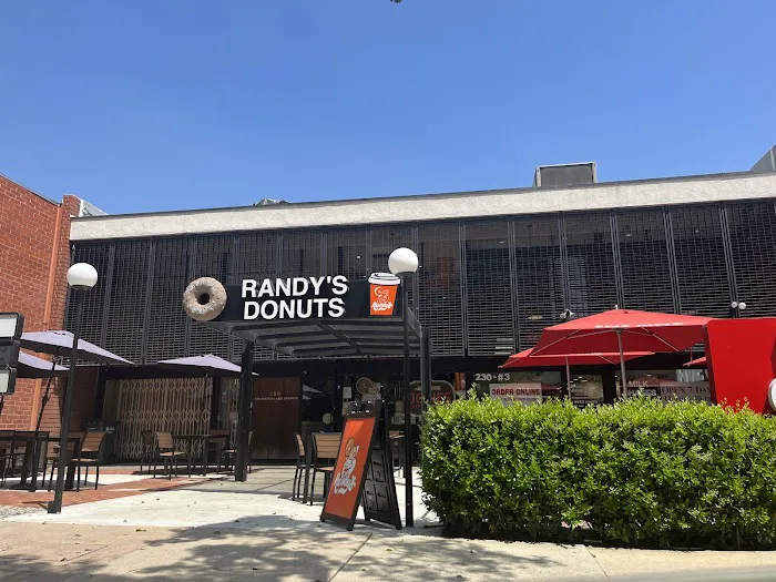 Randy's Donuts Picture 1