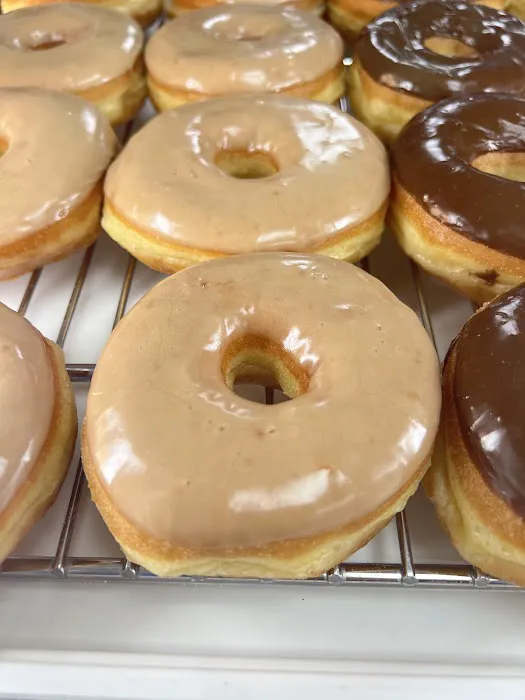 Rene's Donut Shop Picture 2