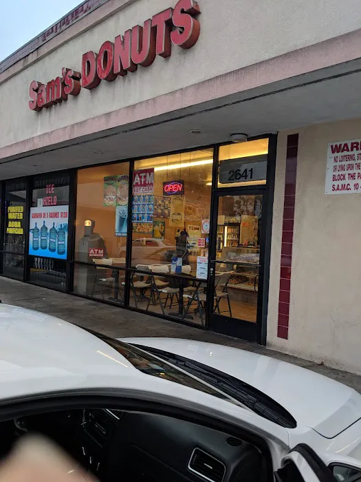 Sam's Donuts Picture 7