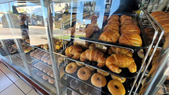 Yum Yum Donuts Picture 1