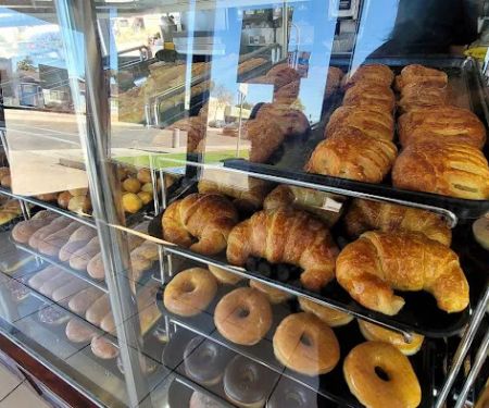 Yum Yum Donuts