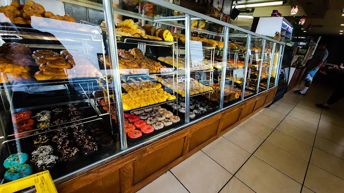 Winchell's Donut House Picture 6