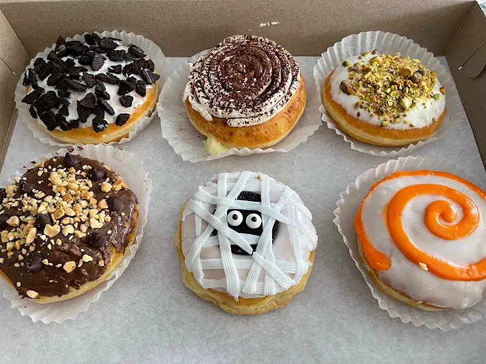 Donut Hub Picture 9