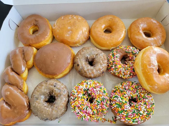 Hello! Donuts Picture 3
