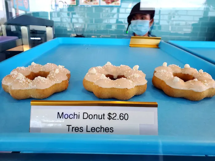 Hello! Donuts Picture 6