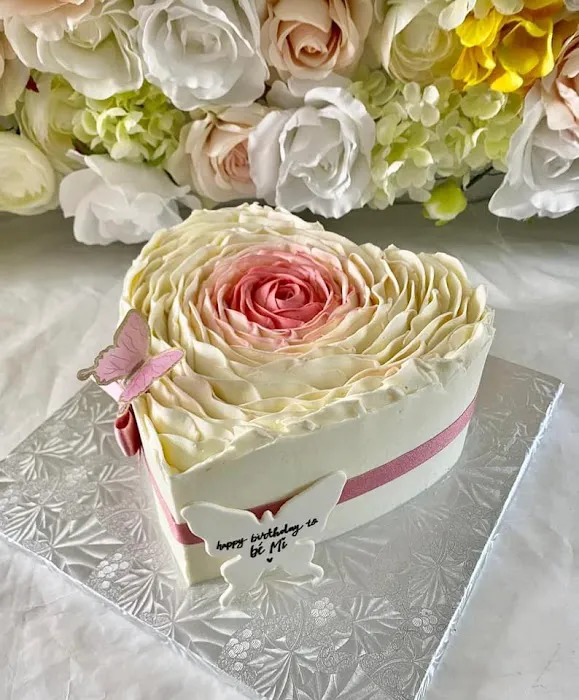 JoJo Cakes Picture 6