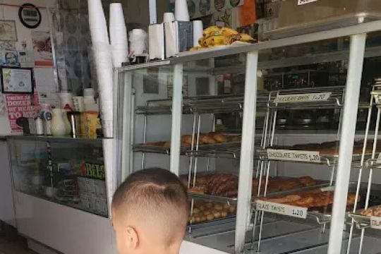 Kenny's Donuts