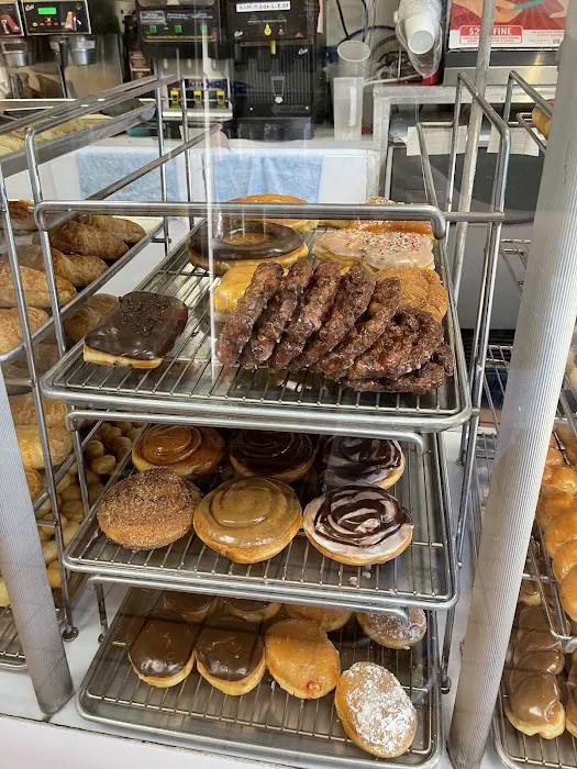 Kenny's Donuts Picture 3