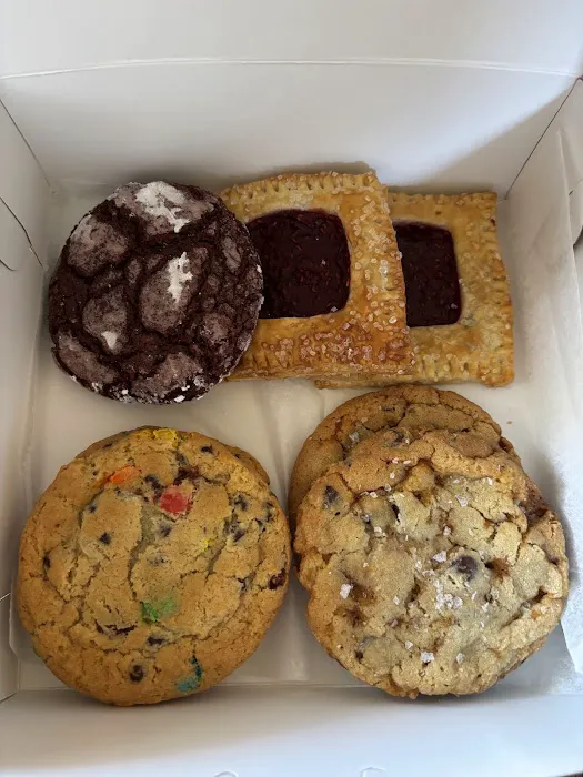 Gaston's Bakeshop Picture 5