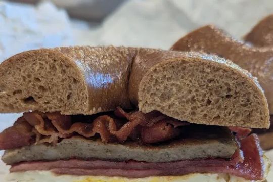 K & B Bagels