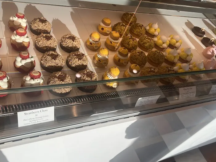 Cool Bites Pâtisserie Picture 9