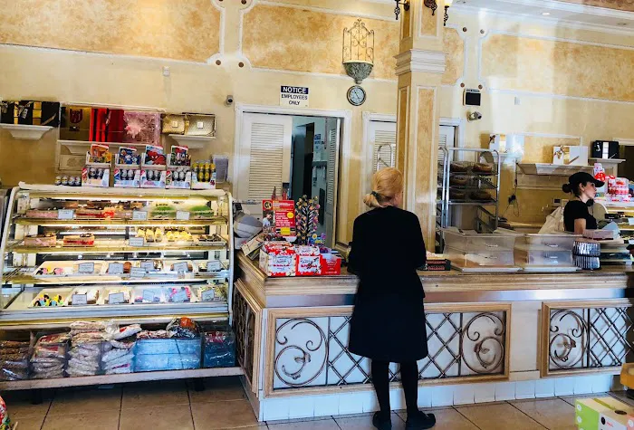 Lord & Villa Bakery Picture 3