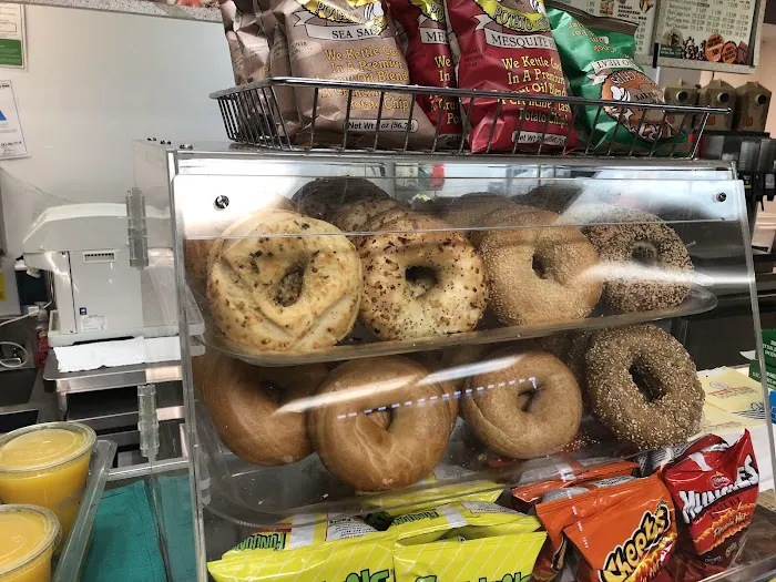 Yum Yum Donuts Picture 4