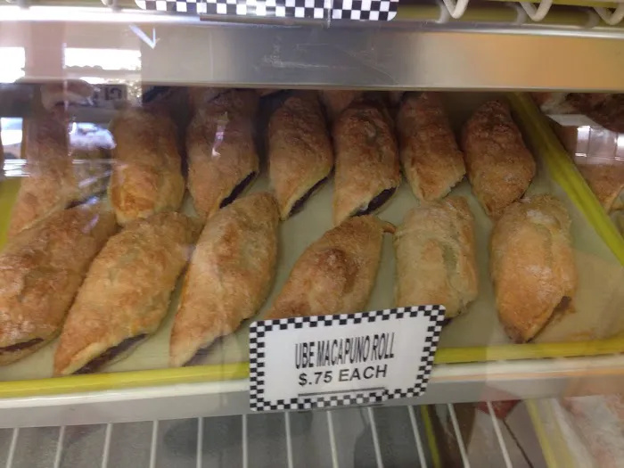 Valerio's Tropical BakeShop Picture 6