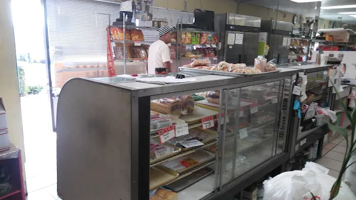 Cebu La Fortuna Bakery Picture 1