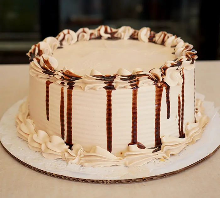 Conde Cakes Bakery Picture 4