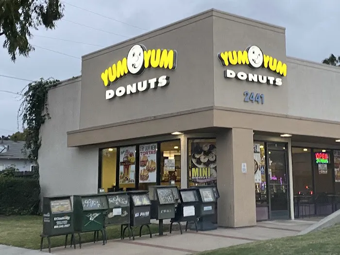 Yum Yum Donuts Picture 8