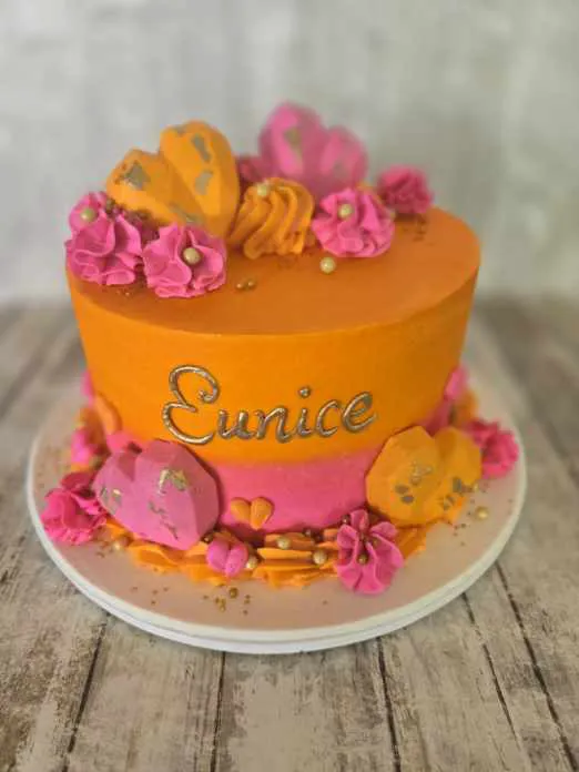 Simply Sweet Cakes Picture 5
