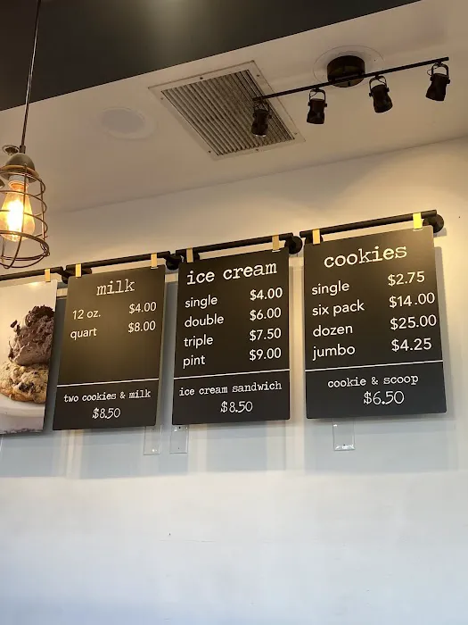Milk & Cookies Picture 3