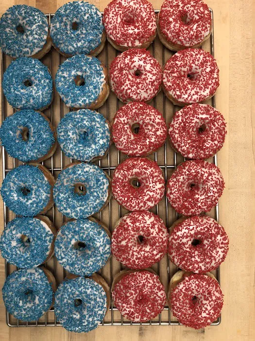 K D's Donuts Picture 9