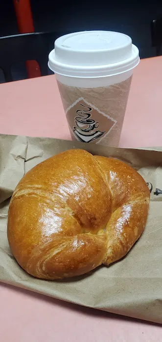 Savy Donuts Picture 1