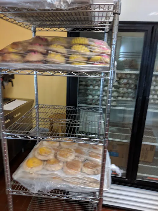 El Panadero - Pasteleria Picture 3