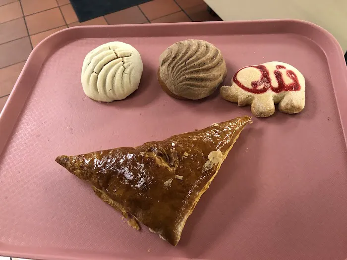 Oli's Bakery Picture 8