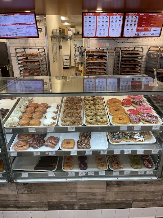 Randy’s Donuts Picture 4