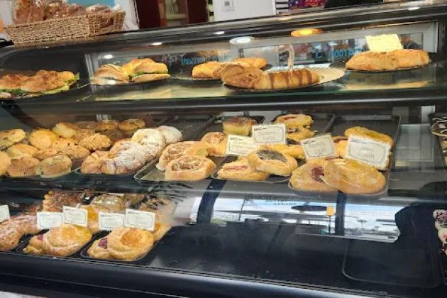 French’s Bakery