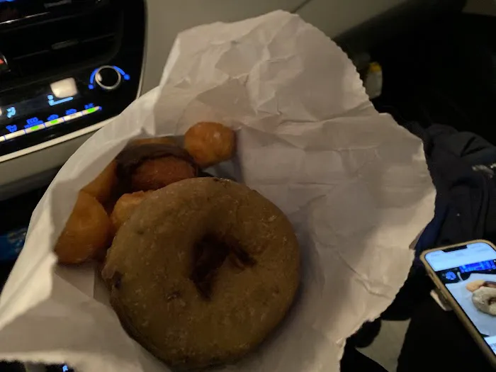 DK's Donuts Picture 9