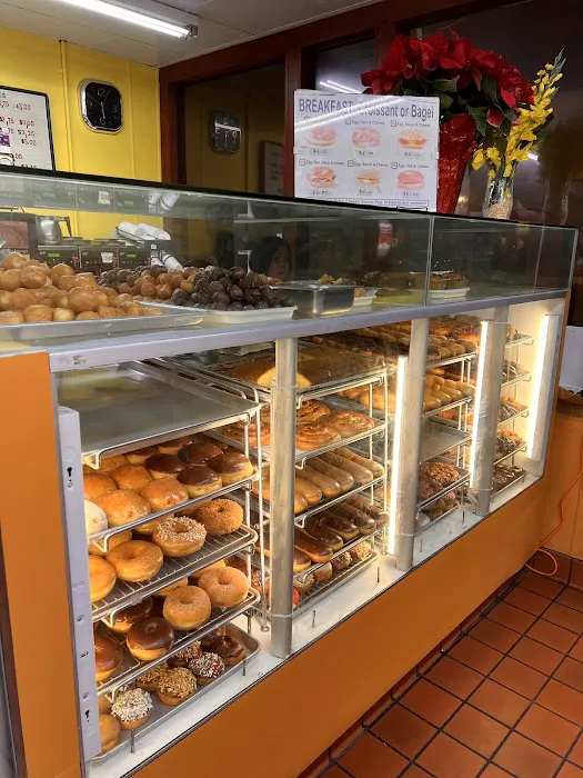 DK's Donuts Picture 4